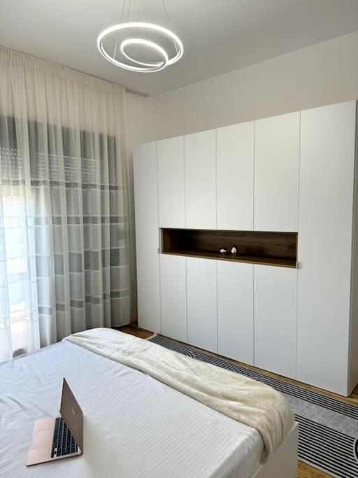 Sol Apartments - 2 Bedrooms Szkodra Zewnętrze zdjęcie