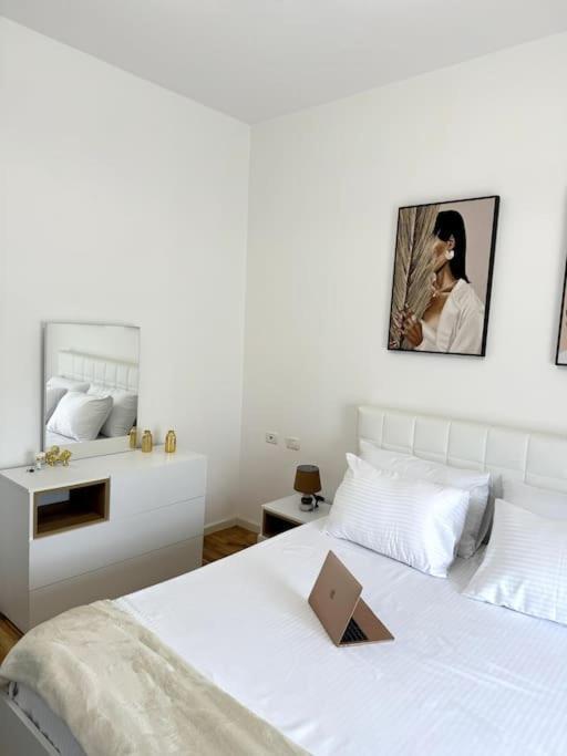 Sol Apartments - 2 Bedrooms Szkodra Zewnętrze zdjęcie